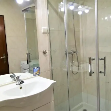 Apartment Sol Europa- Vista Mar, 150mt Praia, Wifi *