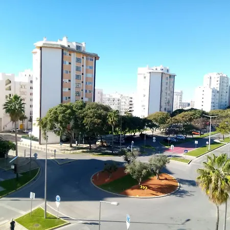 Sol Europa- Vista Mar, 150mt Praia, Wifi *