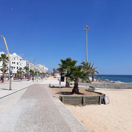 Apartment Sol Europa- Vista Mar, 150mt Praia, Wifi Quarteira