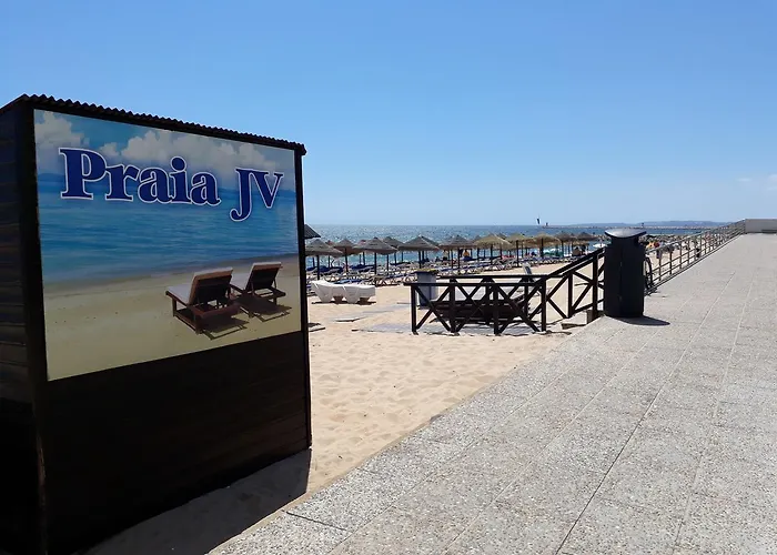 Sol Europa- Vista Mar, 150mt Praia, Wifi * Quarteira